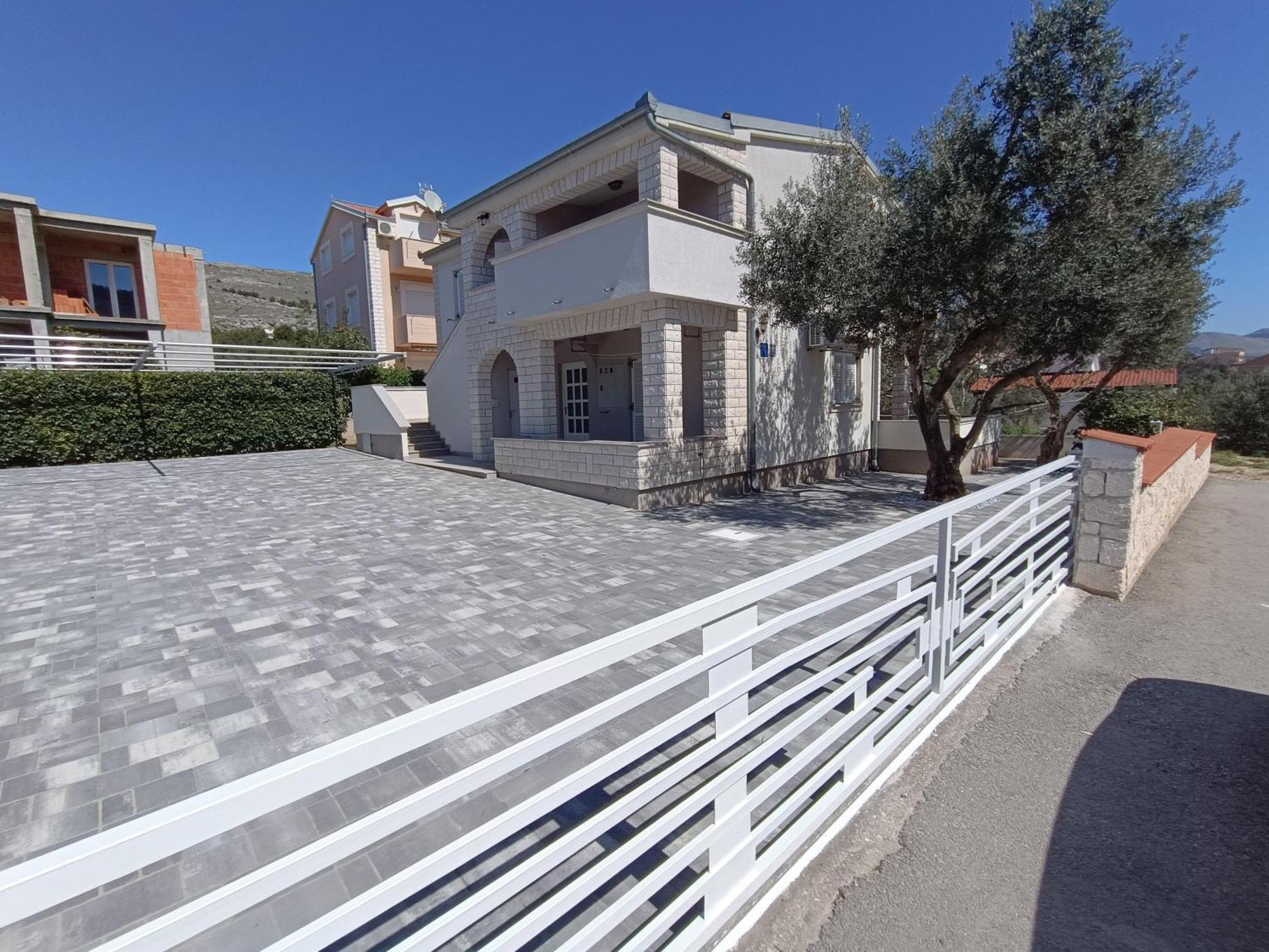 Apartments Jurkovic Grebaštica Kültér fotó